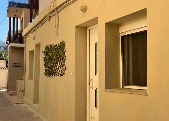 Дом отдыха Gogo's Cosy House *